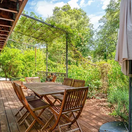 Casa de Férias Maison Romantique Dans Les Bois Molieres-sur-Ceze